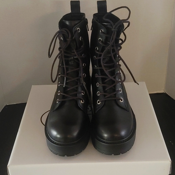 Steve Madden Shoes - Steve Madden Leather "Tornado" Boots